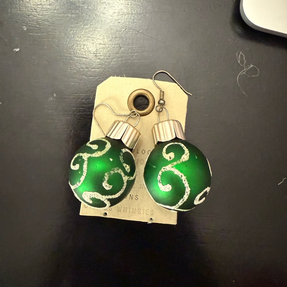 Green Swirl Ornament Earrings